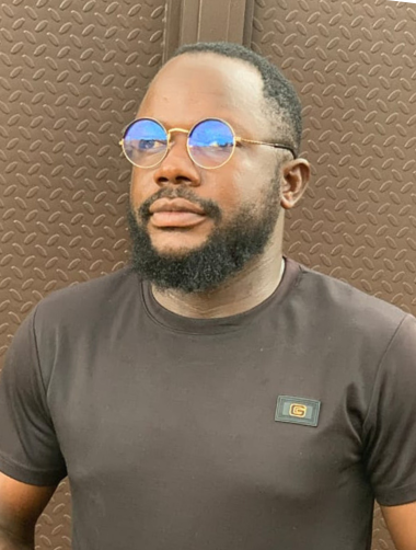 WeCreativez WhatsApp Support